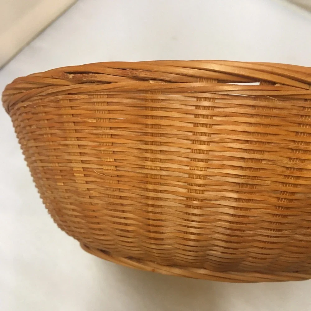 Woven Bamboo Round Basket Unisex Medium Tan Natural Boho Decor Cottagecore